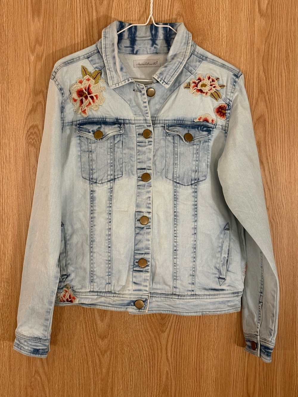 KEREN hart Light Blue Embroidered Denim Jacket